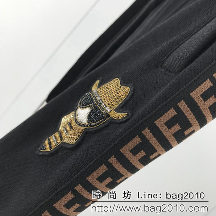 FENDI芬迪 18秋冬新款 金色串珠老佛爺印度絲 衛褲 特別款 ydi1133
